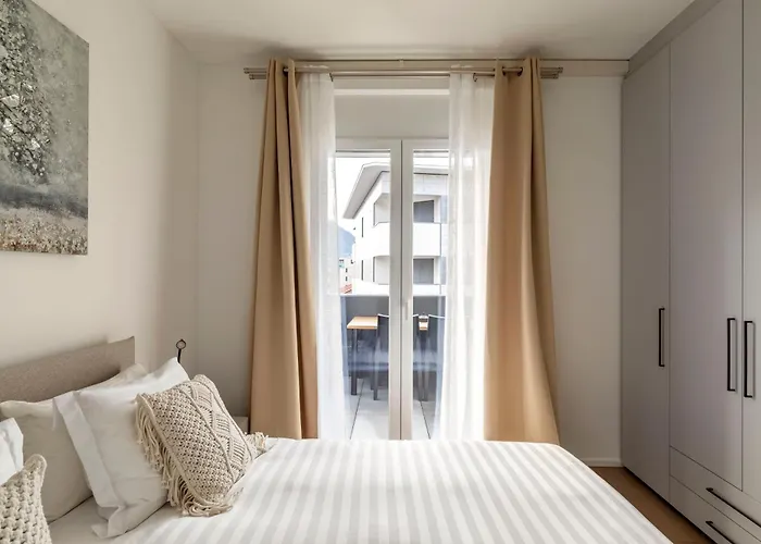 Regalia Suites - Free Parking