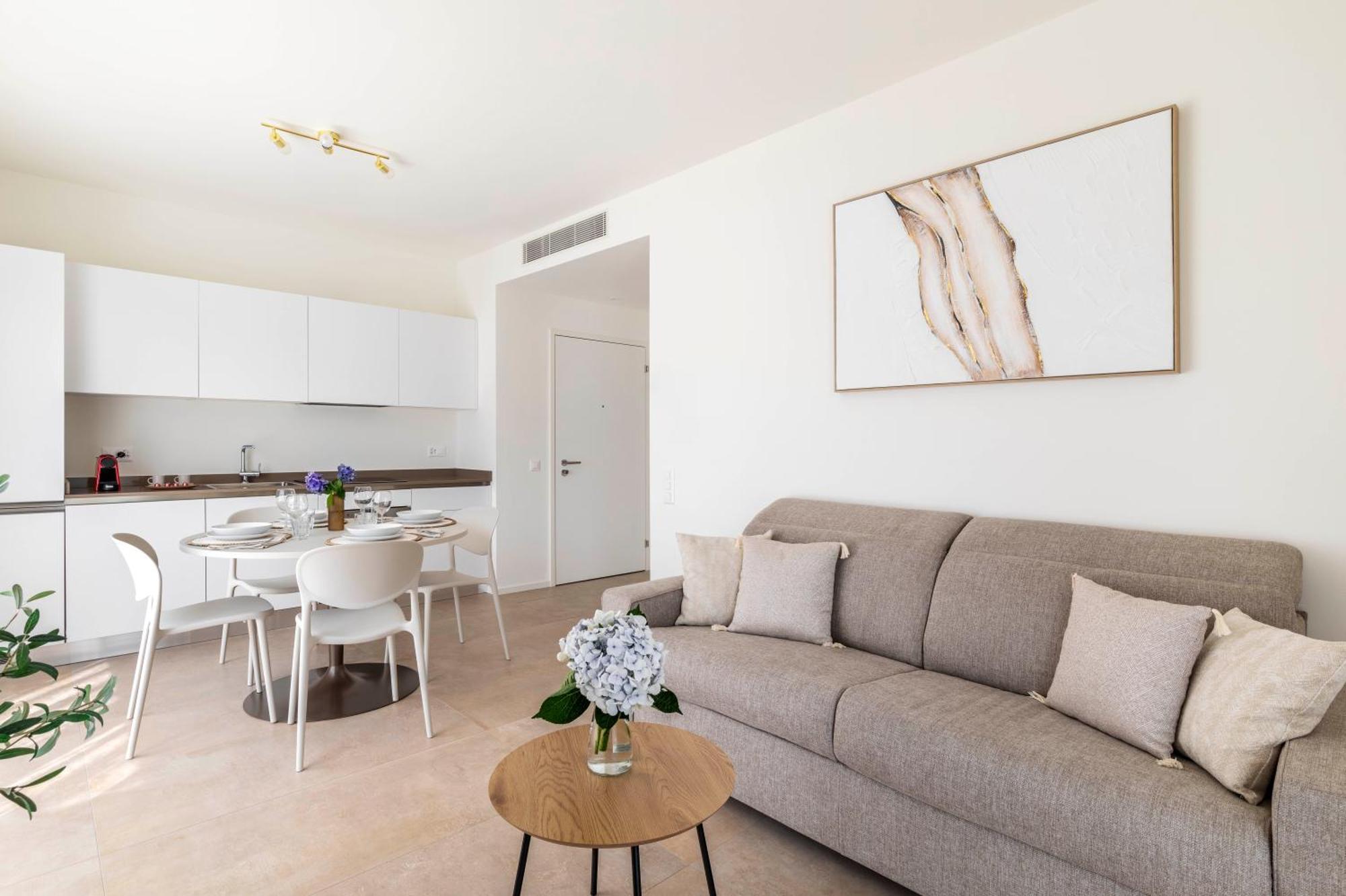 Regalia - Free Parking Lugano