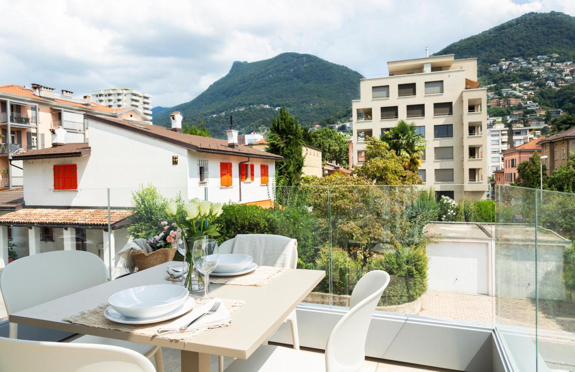 Regalia - Free Parking Lugano